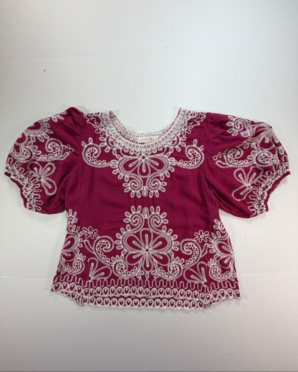 Solitaire Women Size L Burgundy Embroidered Boho Blouse Puff Sleeve Rayon Top